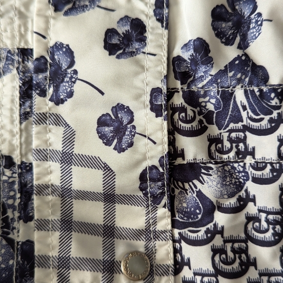 Crocodile Ladies Full Zip & Snap Jacket (100) or medium size - Picture 4 of 5